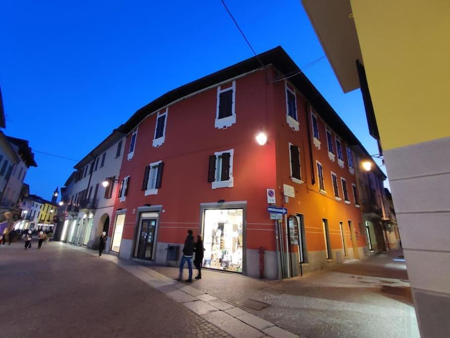 La Terrazza In Centro Leilighet Treviglio Eksteriør bilde